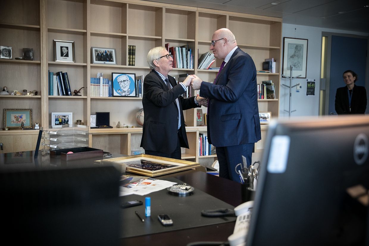 Neuer Nachbar: Handel-Kommissar Phil Hogan hat sein Büro auch auf dem 8. Stock. 