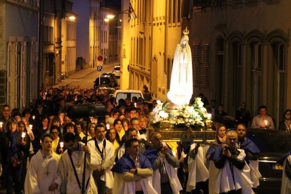 Fotogalerie Wort lu. und Contacto