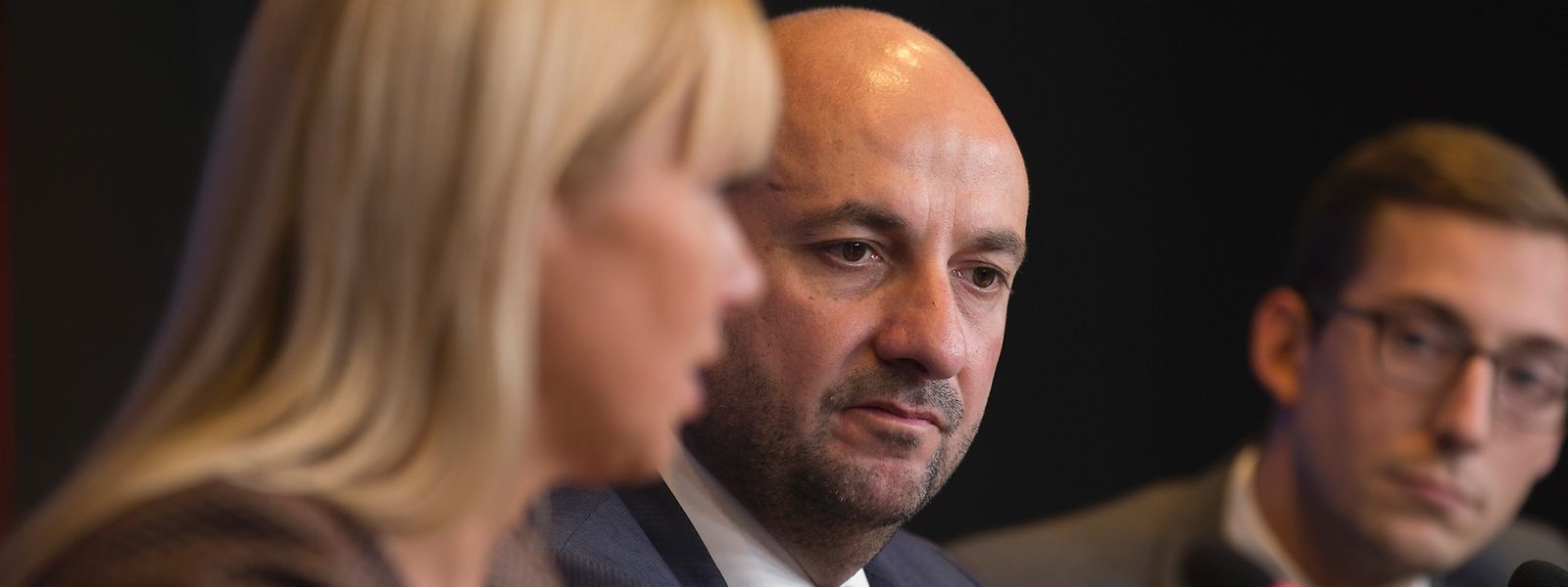 „Wir müssen transparent und stark vorgehen“, so EU-Kommissarin Elzbieta Bienkowska im Beisein von Wirtschaftsminister Etienne Schneider.