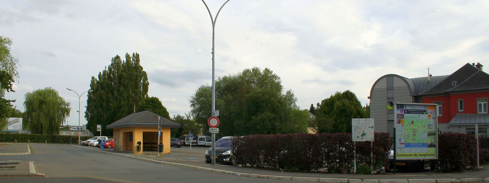 Der Busbahnhof wird aus dem Landschaftsbild verschwinden, anstelle kommen Wohnungen, Geschäfte und ein Park.