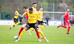Adel Bettaieb (F91 v.) gegen Eric Brandenburger (Rosport h.) / Fussball, Nationaldivision, Rosport - F91 / 10.04.2021 / Rosport / Foto: Christian Kemp