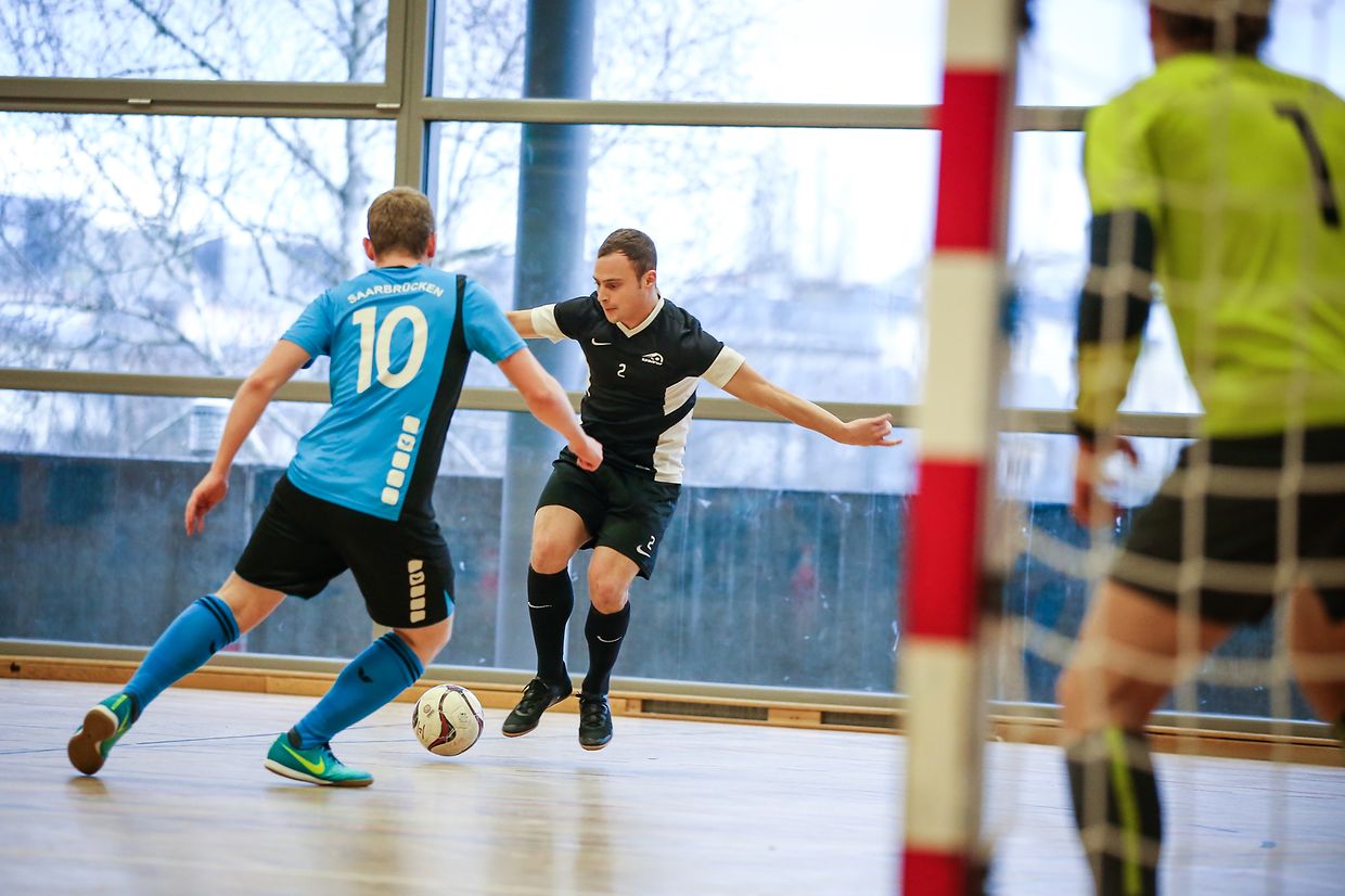 Vollspann: Beim Tournoi de Noël gab es am Donnerstag viele Tore zu bestaunen.