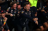 MONTREAL, QUEBEC - JUNE 19: Race winner Max Verstappen of the Netherlands and Oracle Red Bull Racing celebrates with Red Bull Racing Team Principal Christian Horner and their team after the F1 Grand Prix of Canada at Circuit Gilles Villeneuve on June 19, 2022 in Montreal, Quebec.   Clive Mason/Getty Images/AFP
== FOR NEWSPAPERS, INTERNET, TELCOS & TELEVISION USE ONLY ==