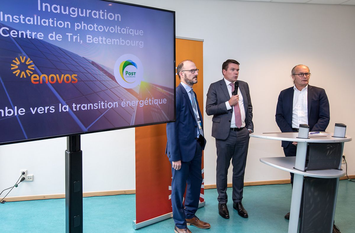 Satisfaction partagée pour le chef du groupe Encevo Claude Seywert, le directeur de Post Claude Strasser et le ministre de l'Énergie Claude Turmes (de gauche à droite).
