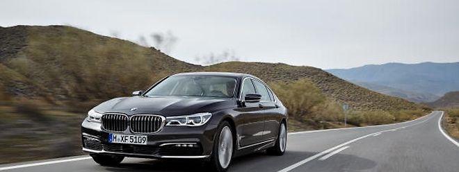 Mit dem 7er hat BMW die Balance zwischen luxuriösem Reisekomfort und souveräner Fahrdynamik auf ein nochmals höheres Niveau gehievt.