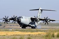 Nicht nur in der Bevölkerung umstritten: Luxemburgs eigenes Militärflugzeug soll 2019 geliefert werden.