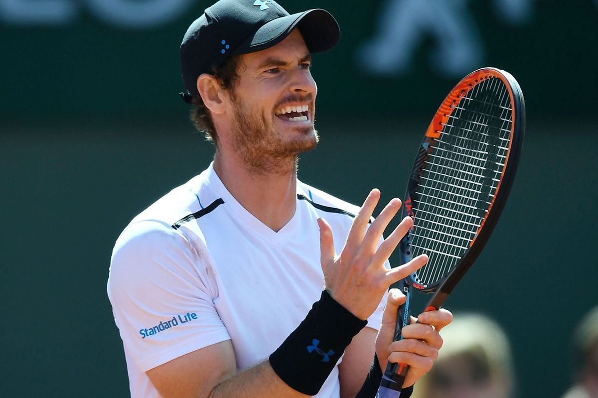 Le n°1 mondial Andy Murray n'y arrive décidément pas sur la terre battue de Roland Garros
