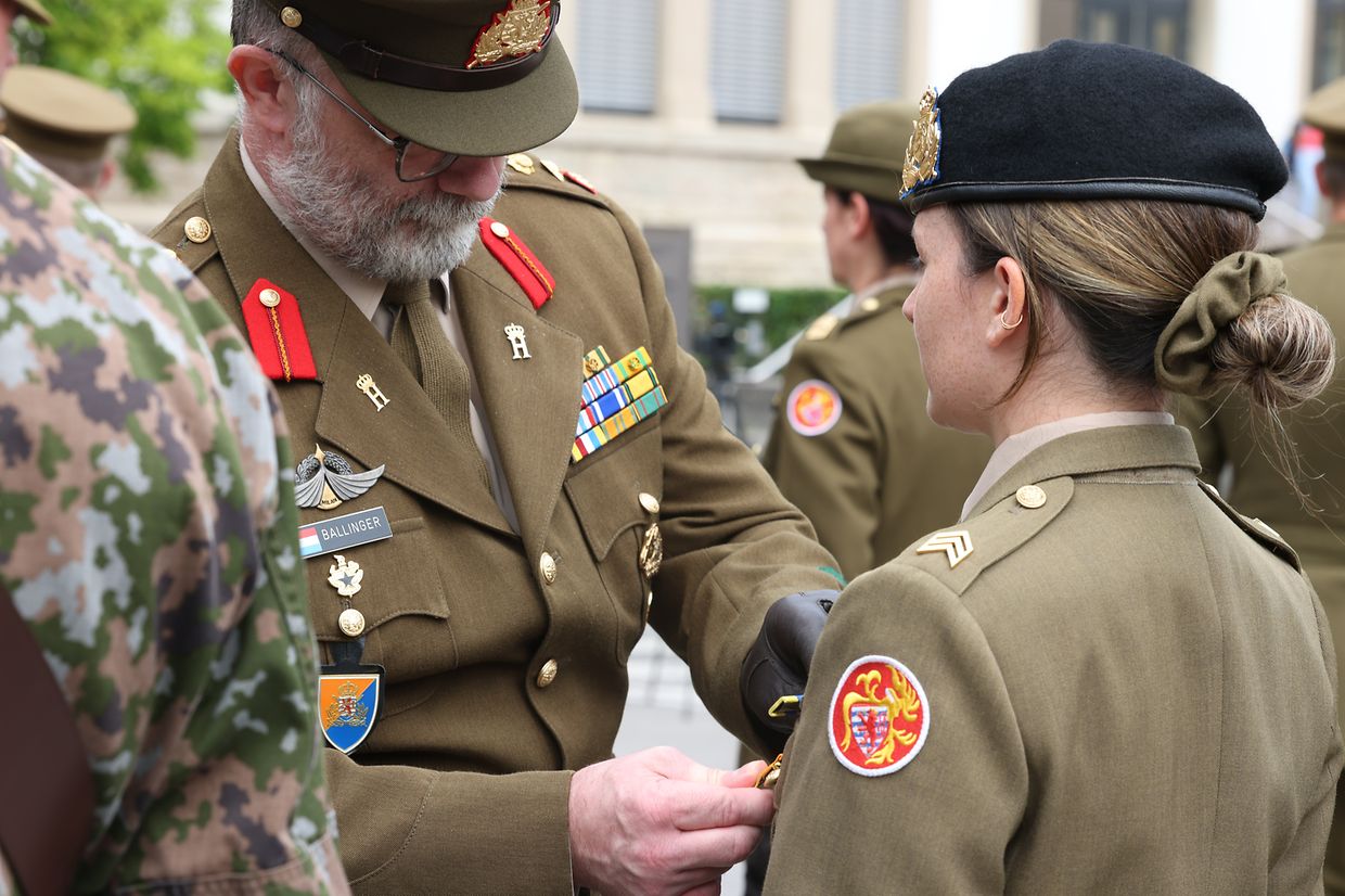 Den verdienstvollen Mitgliedern des Militärs wurden Medaillen überreicht.