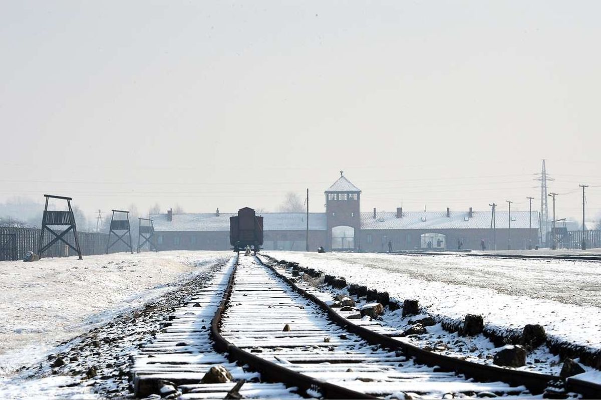 Die Bahngleise blieben erhalten.
