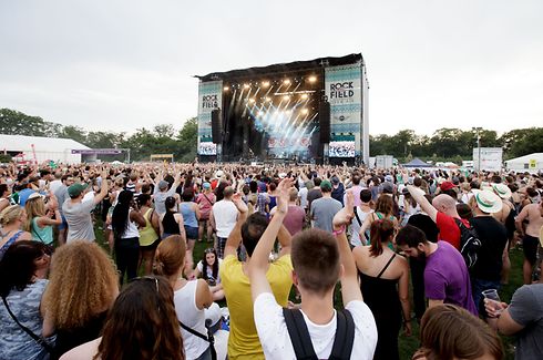 04.07.2015 - Rise against / People / Rock A Field 2015 / Festival / RAF 2015 / Reiser / Festival / Music / Concert / Summer / Day 2 / 2ten Dag - Foto: Daniel Clarens