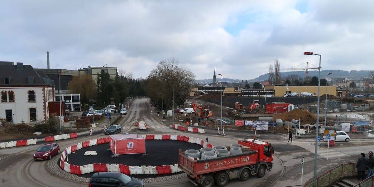 Während die Rue Emile Mark gesperrt wird, wird der Verkehr auf einem Bypass vor der "Léierbud" umgeleitet werden.