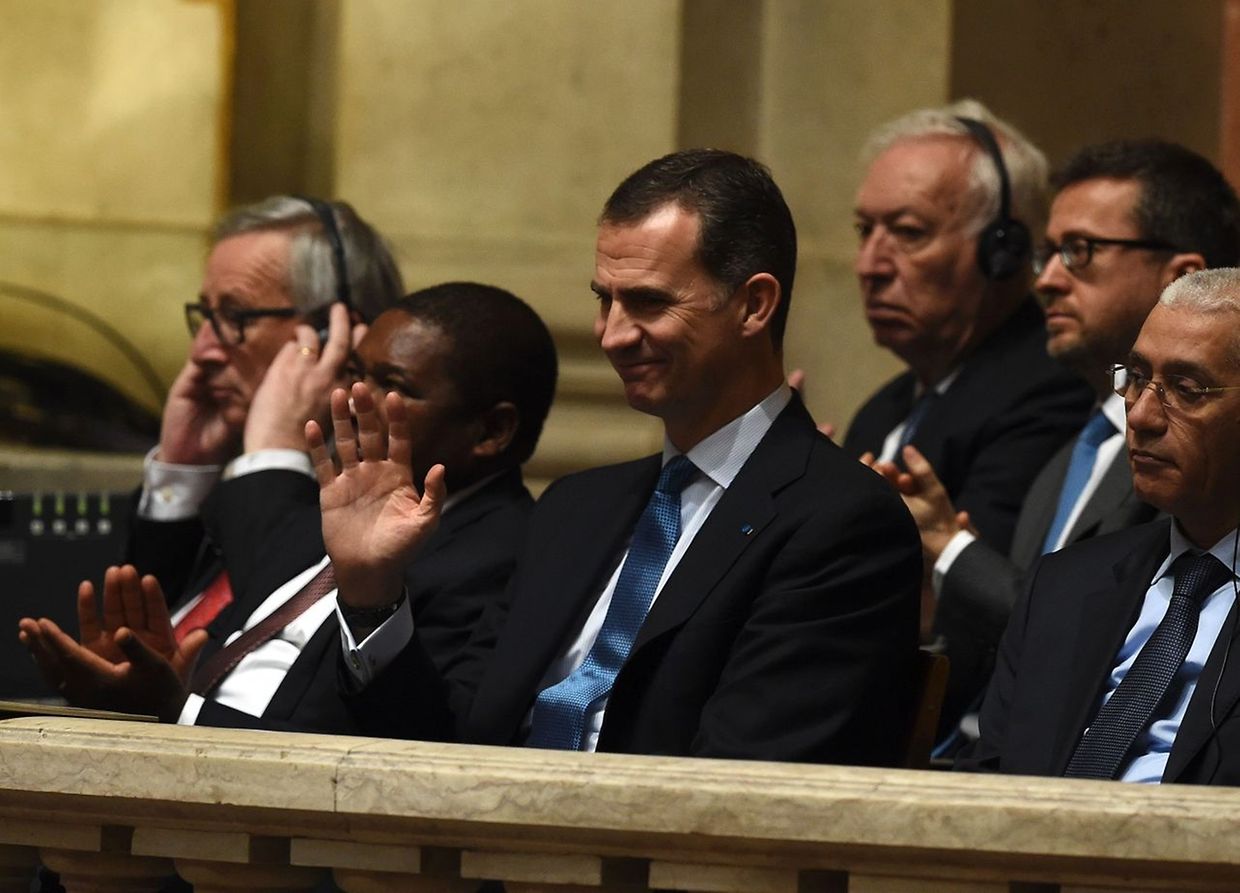 Estiveram na tomada de posse Rei de Espanha Rei Felipe VI, o presidente de Moçambique Filipe Nyusi, e o presidente da Comissão Europeia Jean-Claude Juncker