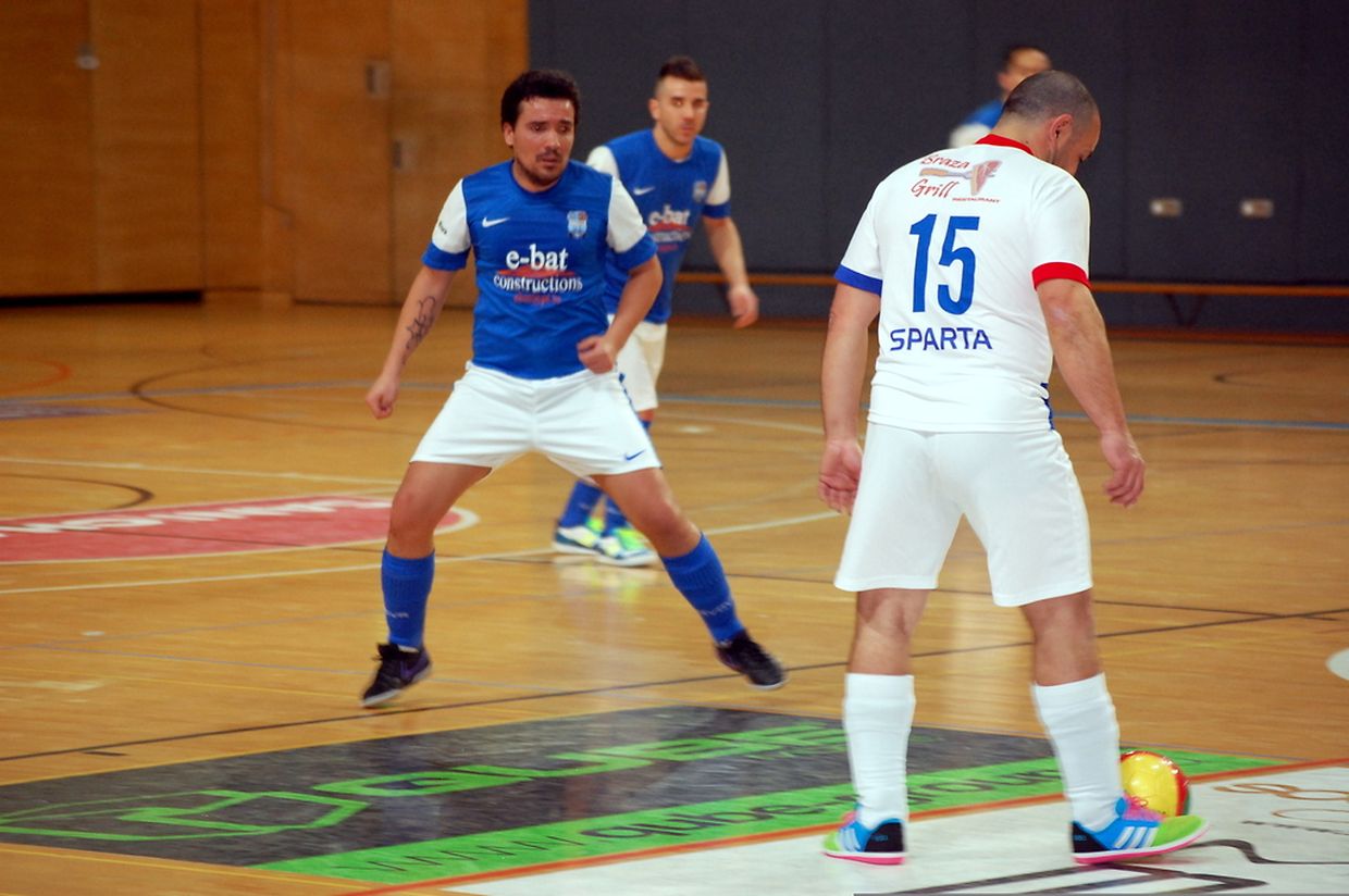 Bruno Alexandre Pereira Timoteo (US Esch-sur-Alzette) et Vitor Figueiredo (AS Sparta Dudelange)