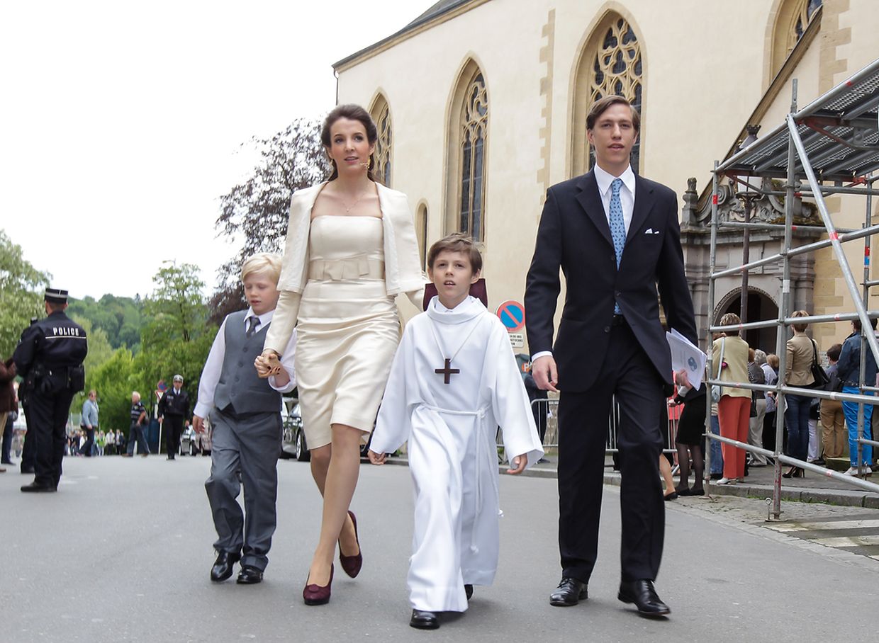 Le prince Louis et la princesse Tessy et leurs enfants, les princes Gabriel et Noah