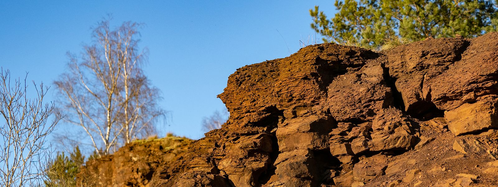 Le Grand Canyon en miniature : les roches rouges sont l'emblème de l'ancienne région industrielle du sud du Luxembourg.