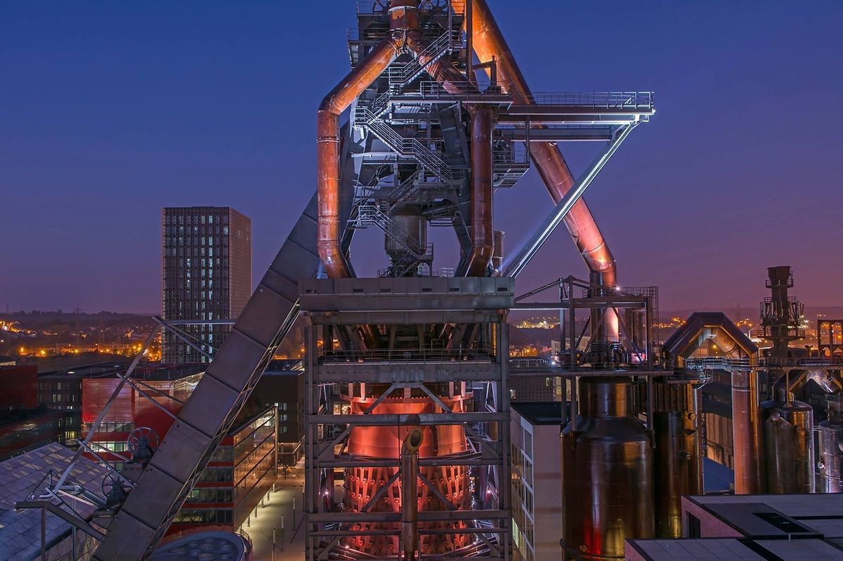 The blast furnaces of the past Photo: Shutterstock