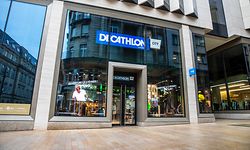 Lokales,Decathlon Luxembourg City öffnet seine Türen-Place Hamilius.Foto: Gerry Huberty/Luxemburger Wort