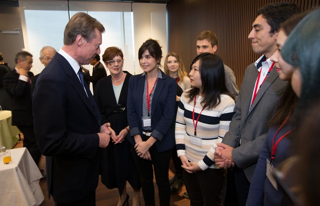 Treffen an der Sophia Universität.