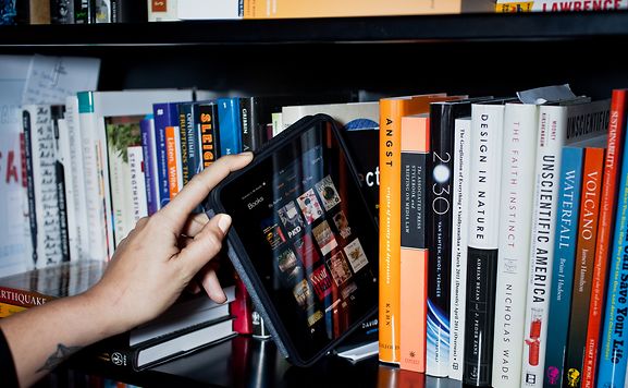 Amazon Bows to EU's Demands on Ebooks
