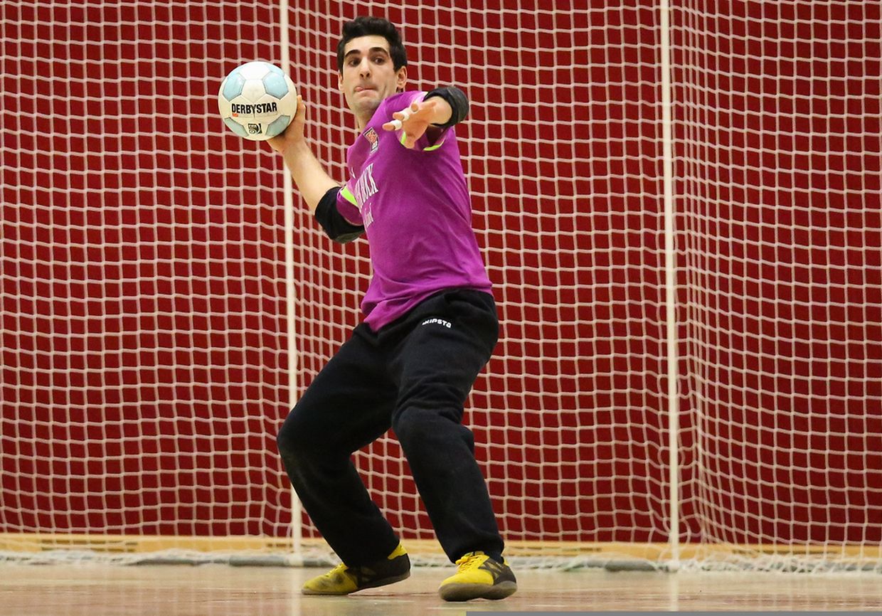 FC Differdange 03 - FC Munsbach (Roberto Nunes).