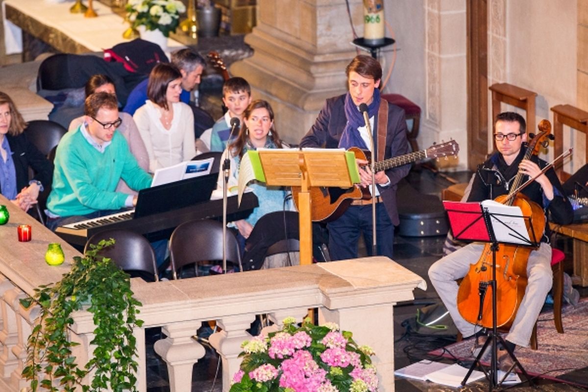 Eucharistische Anbetung mit dem Sänger Grégory Turpin 