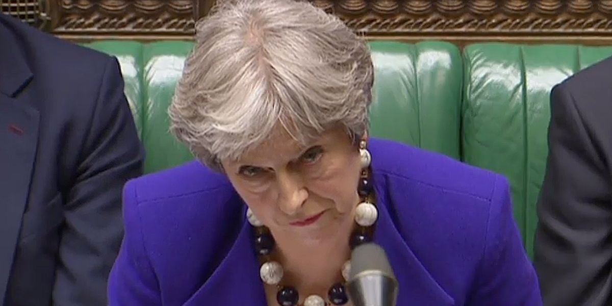 Die Opposition will mit der Initiative eine feste Grenze zwischen dem EU-Mitglied Irland und dem britischen Nordirland nach dem Brexit verhindern.