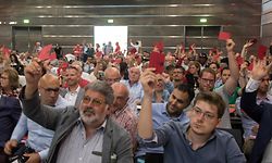 12.7. IPO / Kongress LSAP / Abstimmung  Wahlprogramm / Foto:Guy Jallay