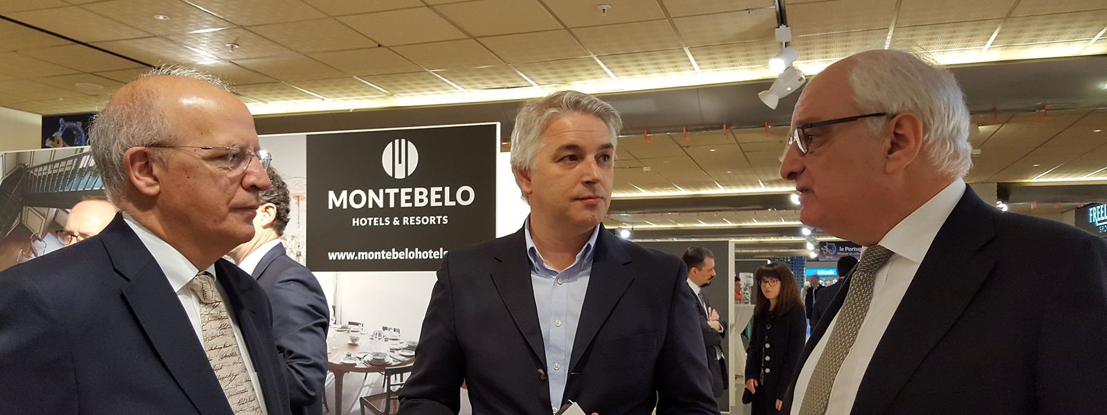O ministro dos Negócios Estrangeiros português inaugurou a mostra, acompanhado pelo secretário de Estado da Cultura do Luxemburgo 