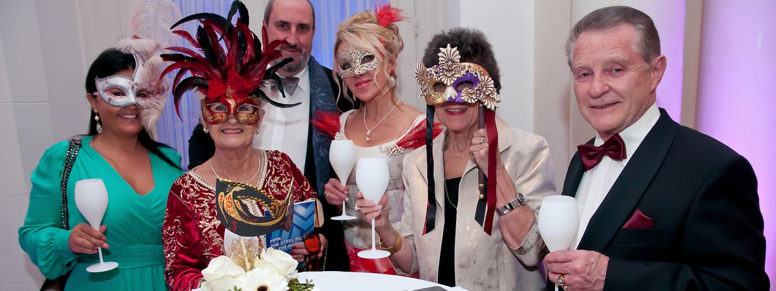 "Maskerade" lautete das Motto des Russian Charity Ball 2020 im Cercle Municipal.