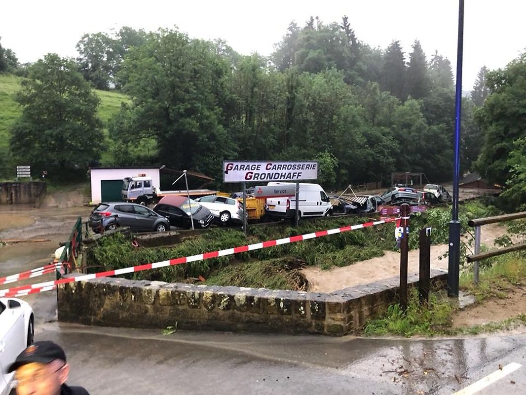 Bilder aus dem Müllerthal, wo die Niederschläge besonders verheerend waren.