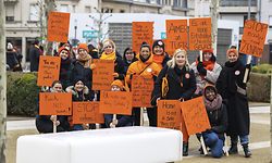 Orange Week - Marche solidaire contre les violences envers les femmes et les filles - Esch/Alzette - - 03/12/2022 - photo: claude piscitelli