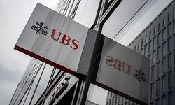 A photograph shows a logo of Swiss banking giant UBS in Zurich, on March 23, 2023. - The marriage of UBS and Credit Suisse was hastily arranged to prevent a global financial meltdown -- but the resulting megabank could cause domestic problems in Switzerland, the central bank admitted on March 23, 2023. (Photo by Fabrice COFFRINI / AFP)