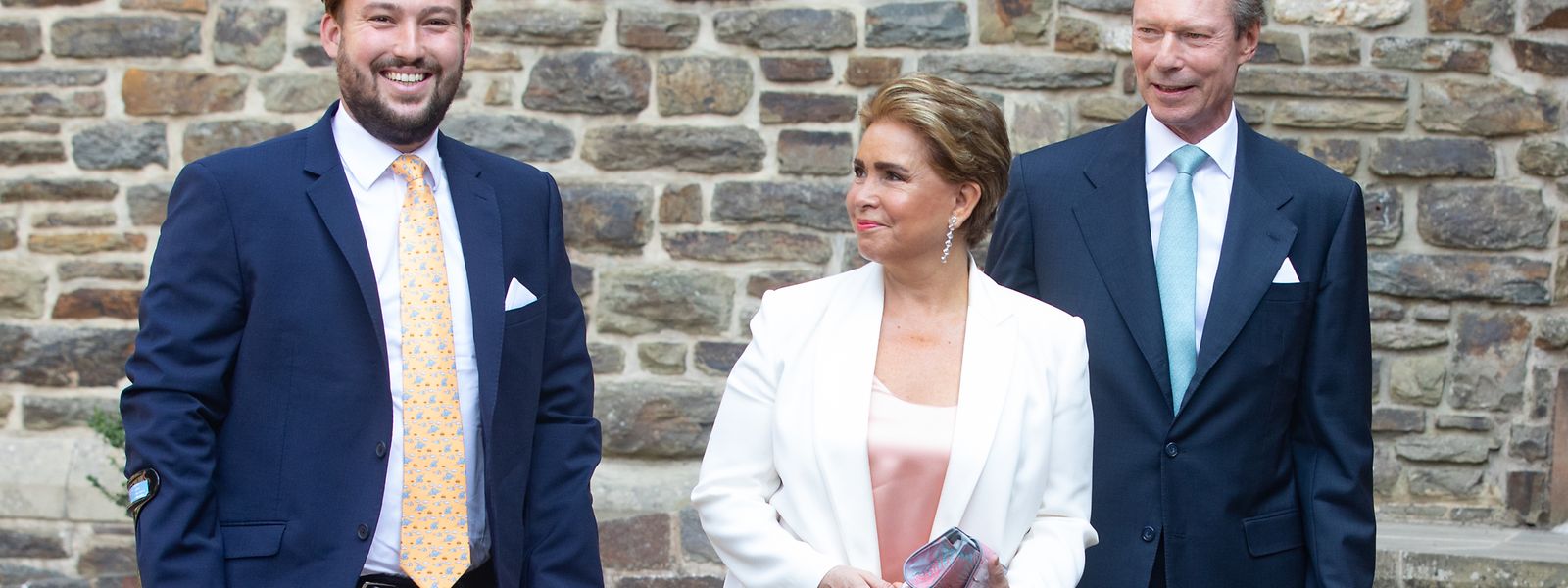 Le prince Sébastien, la grande-duchesse Maria Teresa et le grand-duc Henri lors du baptême du prince Charles.