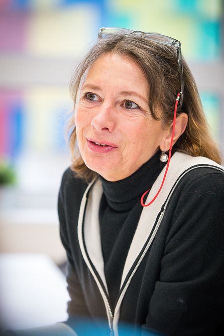 Danièle Atten ist Biologielehrerin im Kolléisch und an den diversen Hilfsprojekten der ONG beteiligt.