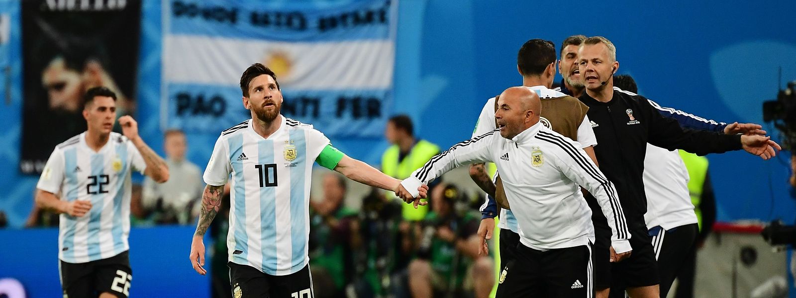 Lionel Messi (10) und Co. treffen nun auf Frankreich.