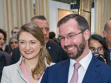 Erbgroßherzog Guillaume und Erbgroßherzogin Stéphanie: Kunstrundgang in Paris