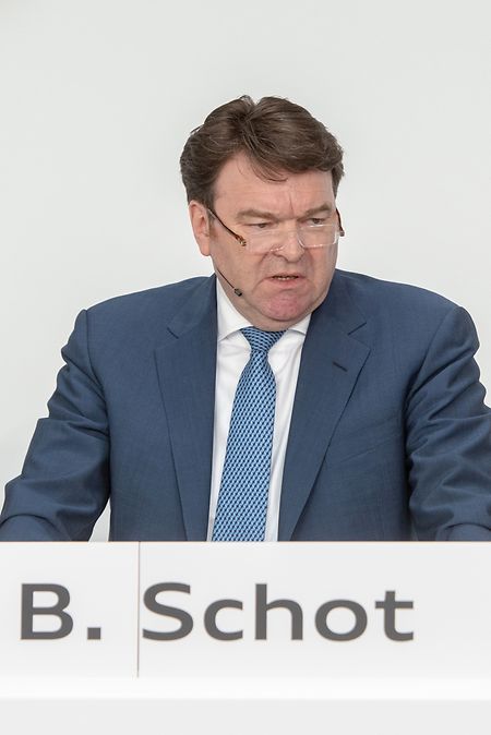 Audi-Vertriebsvorstand Bram Schot übernimmt bei dem Autobauer vorläufig den Chefposten.