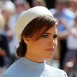 ARCHIV - 19.05.2018, Großbritannien, Windsor: Prinzessin Eugenie kommt zur St.-Georgs-Kapelle zu der Hochzeit von Prinz Harry und Meghan Markle. Die Queen-Enkelin Prinzessin ist Mutter eines Jungen geworden.    (zu dpa "Wieder ein Royal-Baby: Prinzessin Eugenie ist Mutter eines Jungen") Foto: Gareth Fuller/PA Wire/dpa +++ dpa-Bildfunk +++