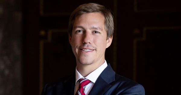 Prinz-Louis-stolzer-Papa-und-Geburtstagskind