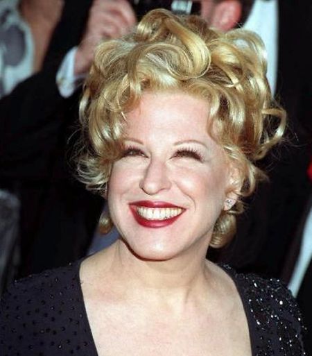 Hollywood Ikone Und Hobbyköchin Bette Midler Wird 70 Jahre Alt