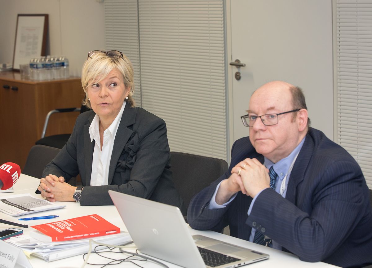 Monique Stirn und Vincent Fally von der Inspection générale de la Police fordern eine gezielte Sensibilisierung der Beamten für den Datenschutz. 