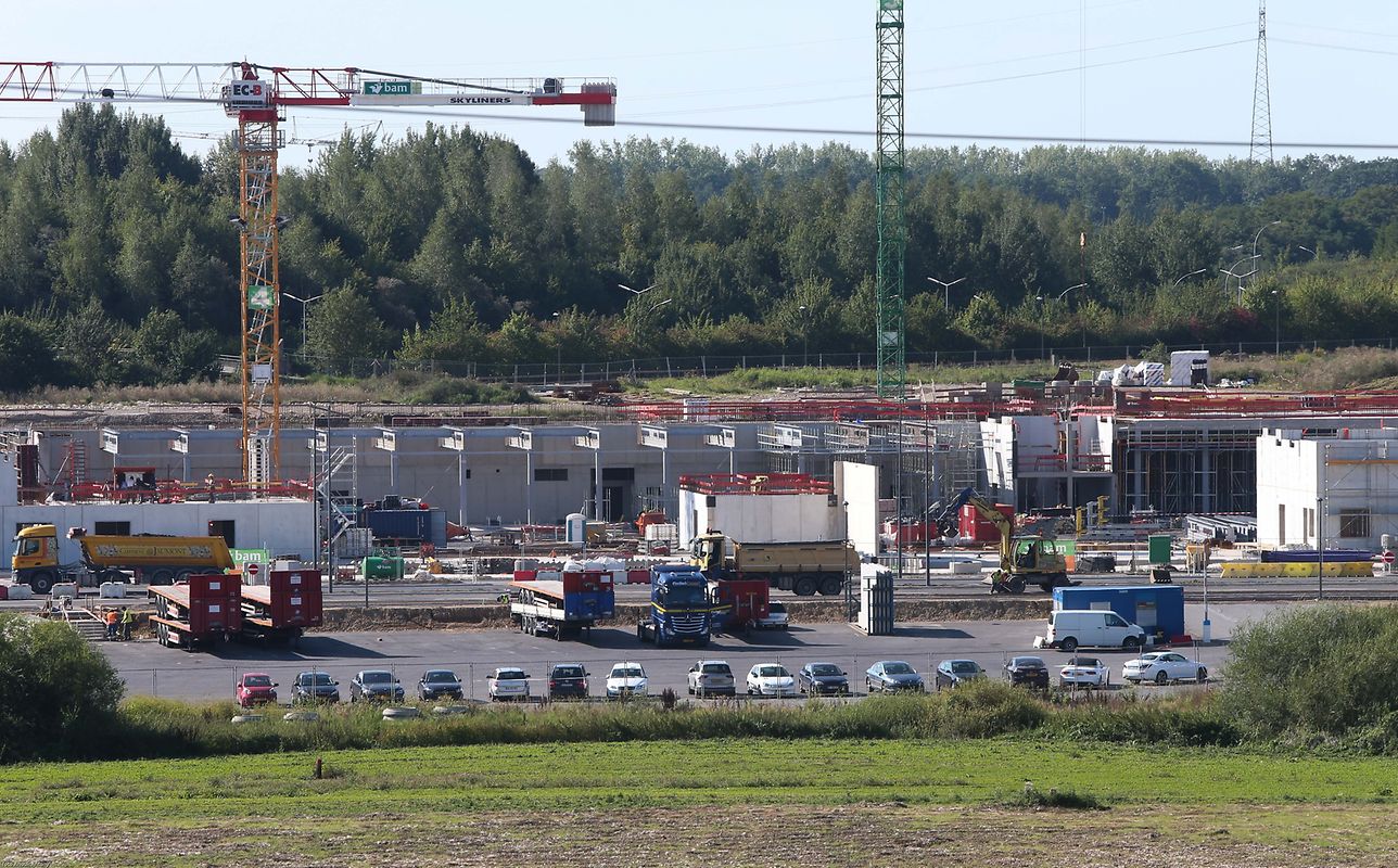 23.8.2017 Luxembourg, Gasperich,  chantier Gasperich ban, Bauarbeiten, CNIS centre national d'incendie et de secours  photo Anouk Antony
