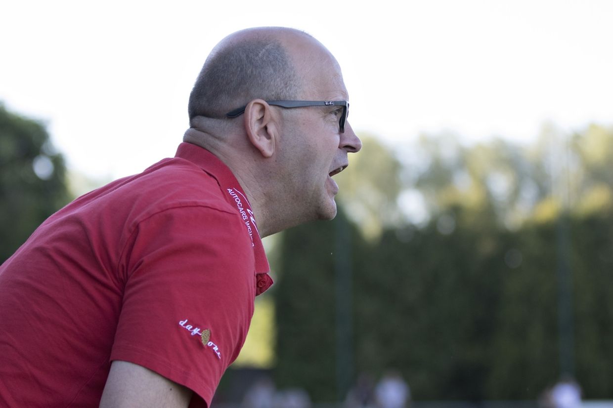 FC Mondercange - Union 05 Kayl-Tétange 1-2. - Angelo Fiorucci n'ura pas réussi à redresser la barre du FC Mondercange.