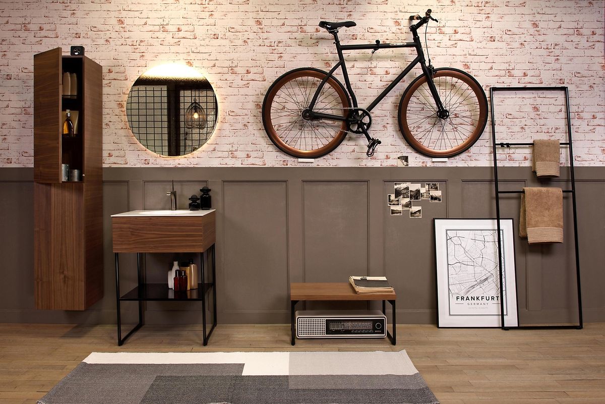 Zur zukünftigen Behaglichkeit im Bad gehören Möbel wie aus dem Wohnzimmer.