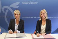 WI , Mega-Liser Signature , Taina Bofferding et Aline Muller . Foto: Gerry Huberty/Luxemburger Wort