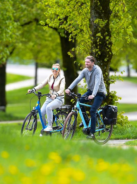 Die Fahrräder mit elektrischer Tretunterstüzung finden immer mehr Fans.
