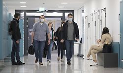 Lokales, Rentree für die Abschlussklassen, Schüler des  Lycée Hubert Clement, Foto: Guy Wolff/Luxemburger Wort