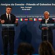  Antonio Costa (à direita) e o primeiro-ministro croata Andrej Plenkovic (à esquerda)