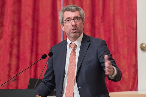 IPO , Cercle  Municipal , Derzeit Chamber , Plenarsaal , Pressekonferenz CSV , Martine Hansen u. Frank Engel , Bewältigung der Coronakrise , Covid-19, Sars-CoV-2 Foto:Guy Jallay/Luxemburger Wort