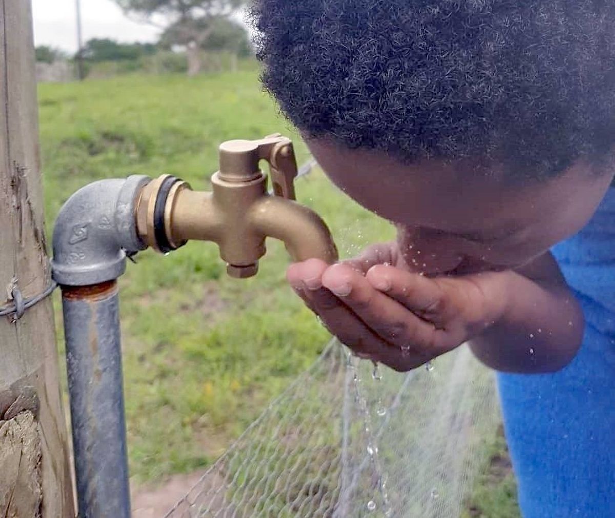 In den vergangenen Jahren konnten 24 Boreholes angelegt werden,
die sauberes Grundwasser zur Oberfläche befördern.